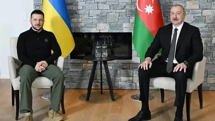 Azerbaycan Cumhurbaskani Aliyev ve Zelenski görüstü