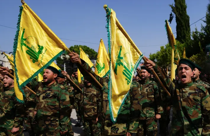 Hizbullahê zext li Bexdayê kir: Dixwaze biryara li dijî xwe û Hûsiyan bide betalkirin